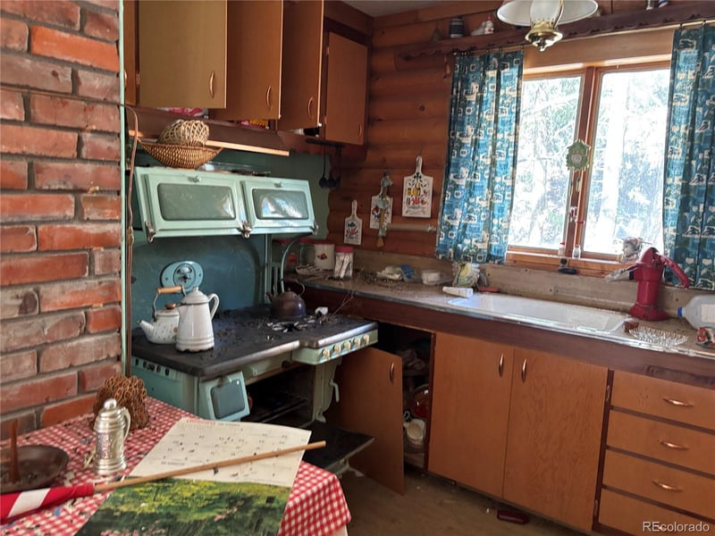 600 County Road 102j, Jamestown, CO 80455