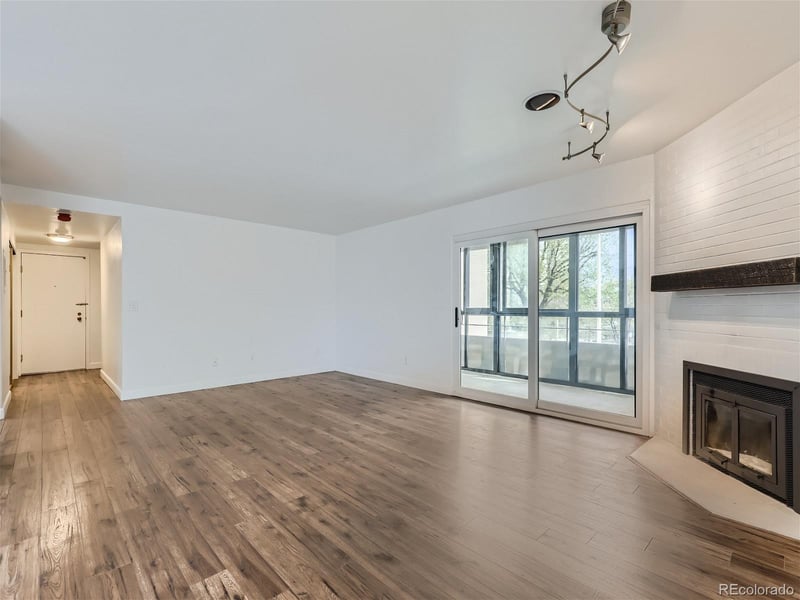 800 Pearl St #204, Denver, CO 80203