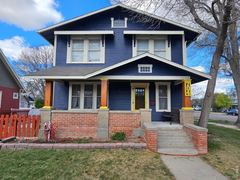 704 S 3rd Ave, Sterling, CO 80751