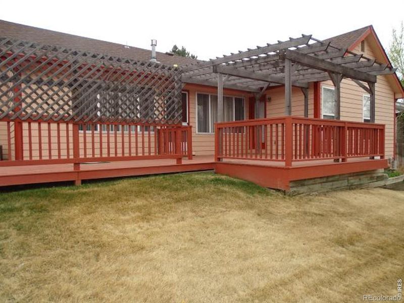 211 N 49th Ave Pl, Greeley, CO 80634
