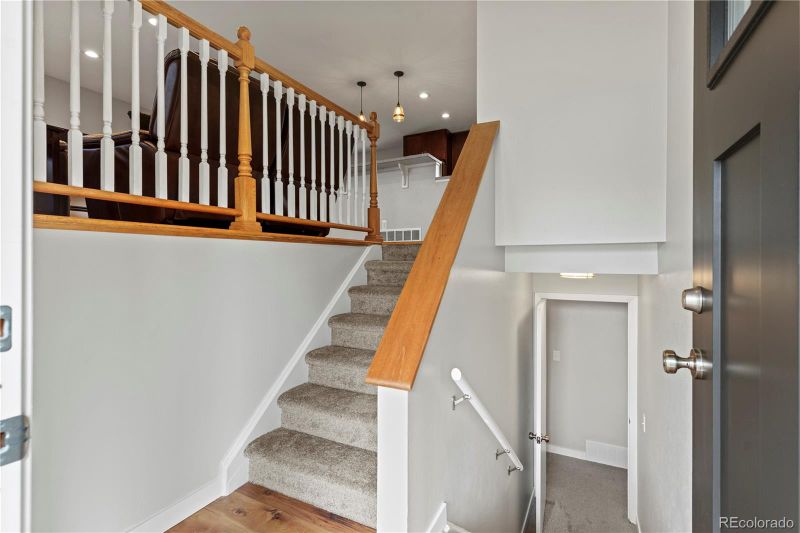 5866 Parfet Ct, Arvada, CO 80004