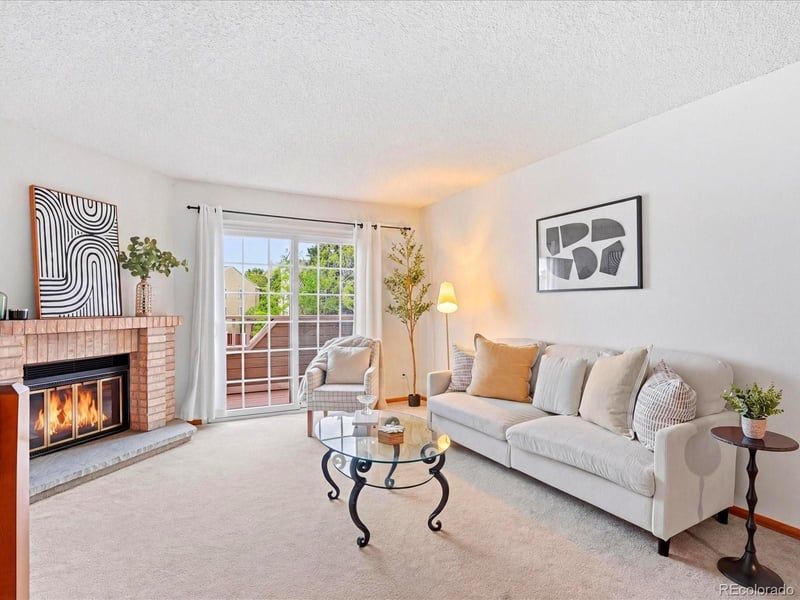 1818 S Quebec Way #4-2, Denver, CO 80231