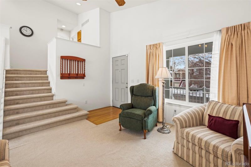 21141 E Belleview Pl, Centennial, CO 80015
