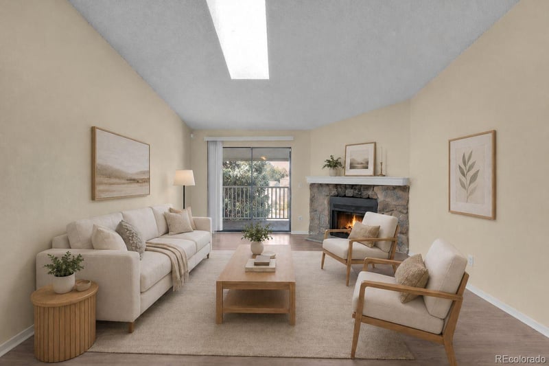 908 S Walden Way #206, Aurora, CO 80017