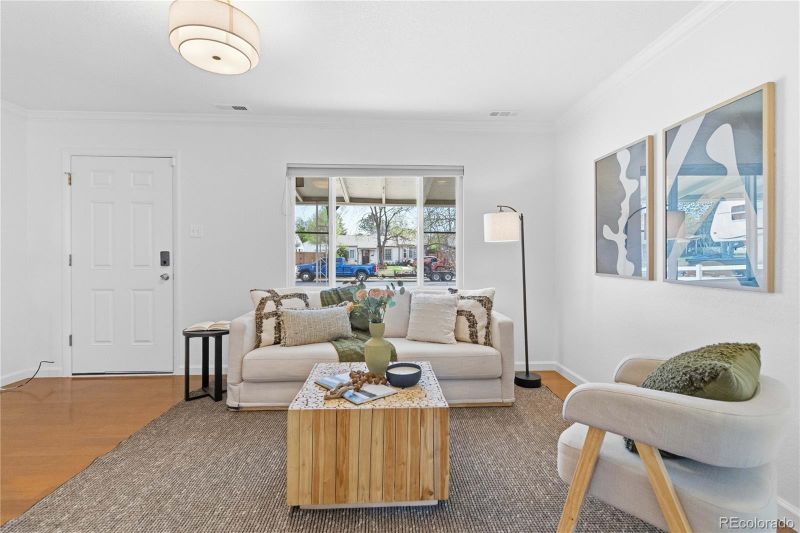 1121 Beeler St, Aurora, CO 80010