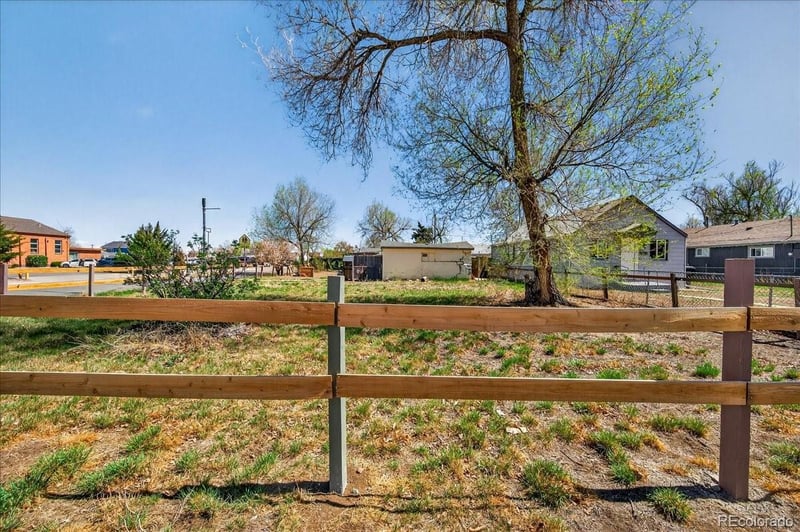 3880 W Ohio Ave, Denver, CO 80219