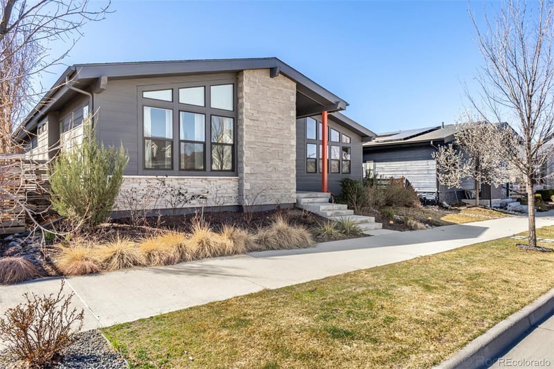 10246 E 59th Pl, Denver, CO 80238