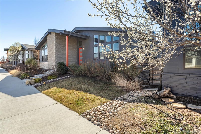 10246 E 59th Pl, Denver, CO 80238
