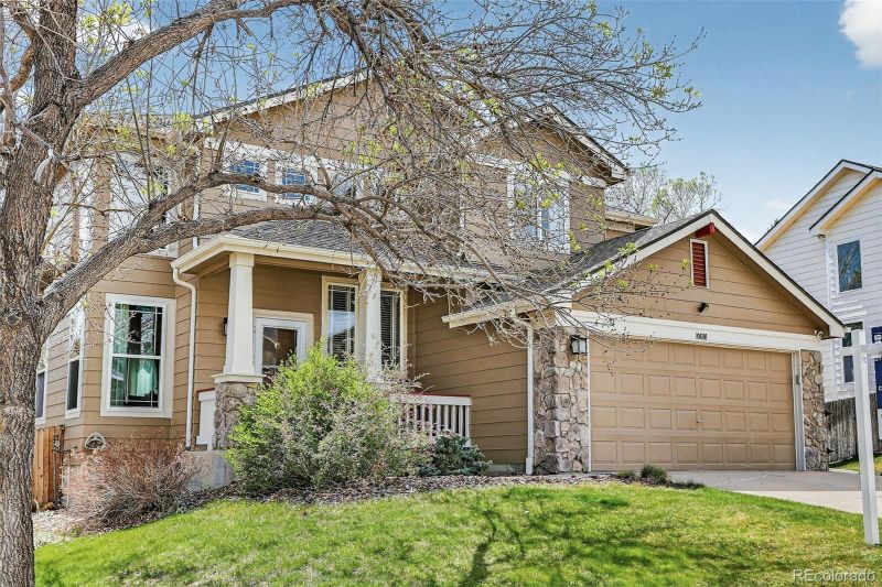 10686 W Parkhill Pl, Littleton, CO 80127
