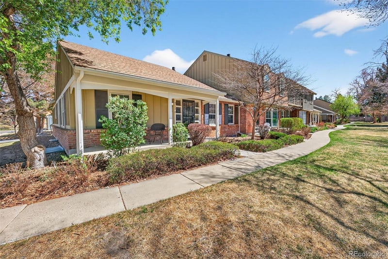 9142 E Amherst Dr #A, Denver, CO 80231