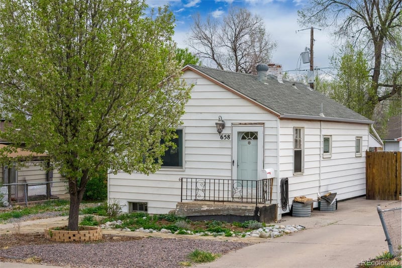 658 S Newton St, Denver, CO 80219