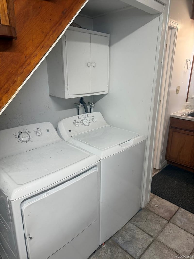 3120 S Pearl St, Englewood, CO 80113