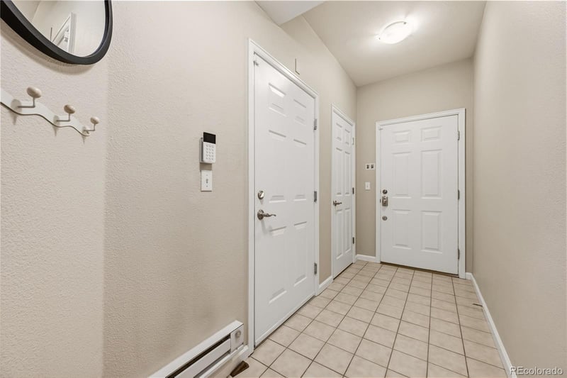 621 S Fairplay St #D, Aurora, CO 80012