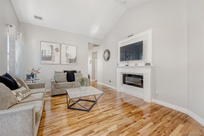 3570 S Jebel Cir, Aurora, CO 80013