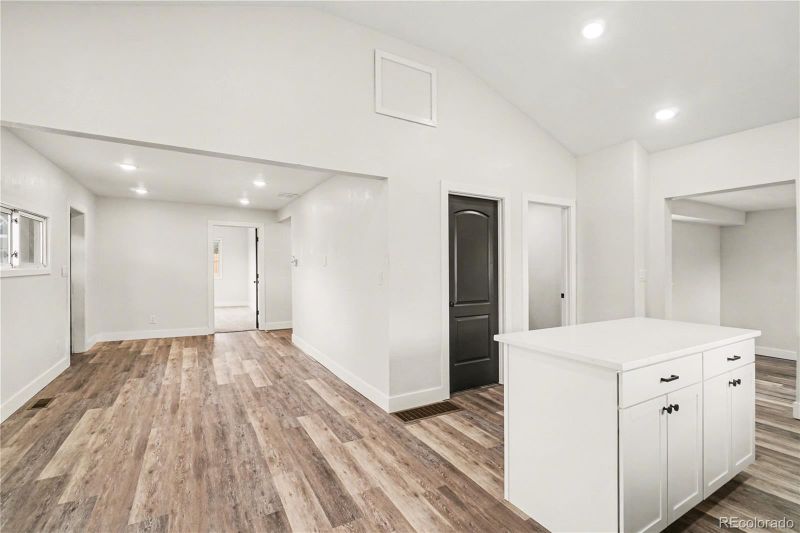 440 S Pine St, Keenesburg, CO 80643