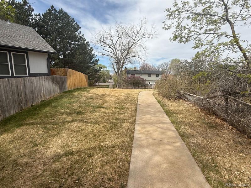 10881 Utica St, Westminster, CO 80031