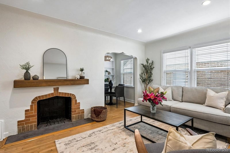 2832 N Stuart St, Denver, CO 80212