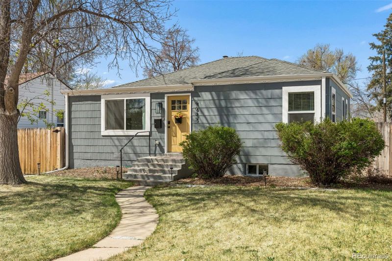 4685 S Washington St, Englewood, CO 80113