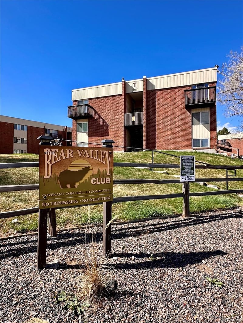 3623 S Sheridan Blvd #T6, Denver, CO 80235