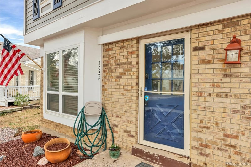 1024 S Mobile St, Aurora, CO 80017