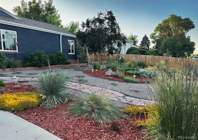 823 S Raritan St, Denver, CO 80223