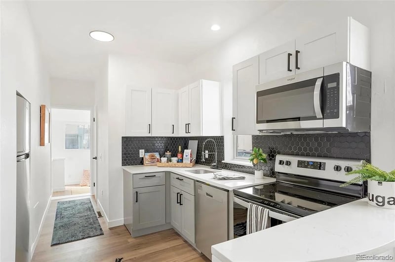 22 E Exposition Ave, Denver, CO 80209