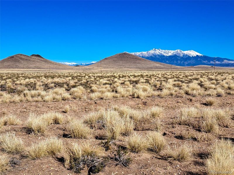 9852 12th St, Blanca, CO 81151