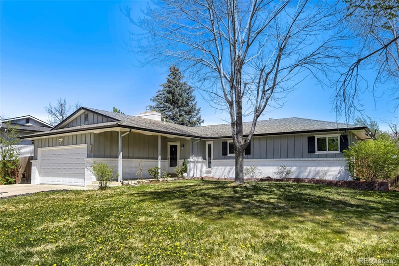 3038 S Akron Ct, Denver, CO 80231