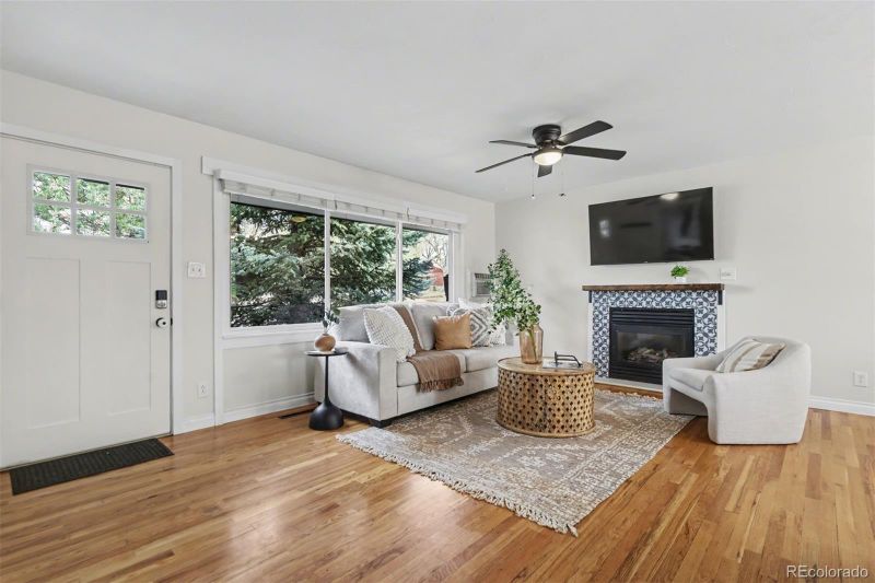 2619 E Bijou St, Colorado Springs, CO 80909