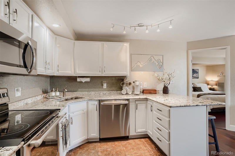 601 W 11th Ave #518, Denver, CO 80204