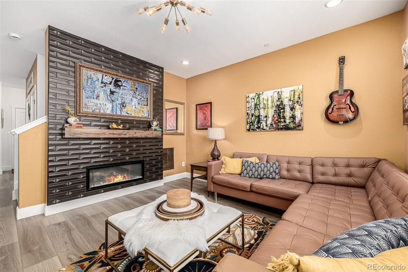 2675 W 68th Pl, Denver, CO 80221