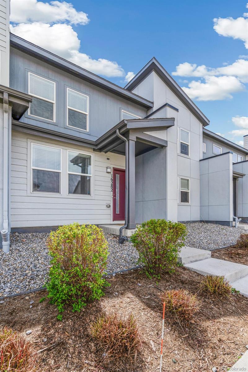 16282 E 47th Pl, Denver, CO 80239