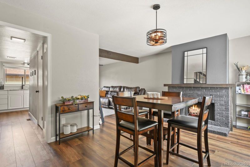 3501 S Kittredge St #B, Aurora, CO 80013