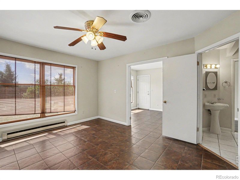 209 E Swallow Rd, Fort Collins, CO 80525