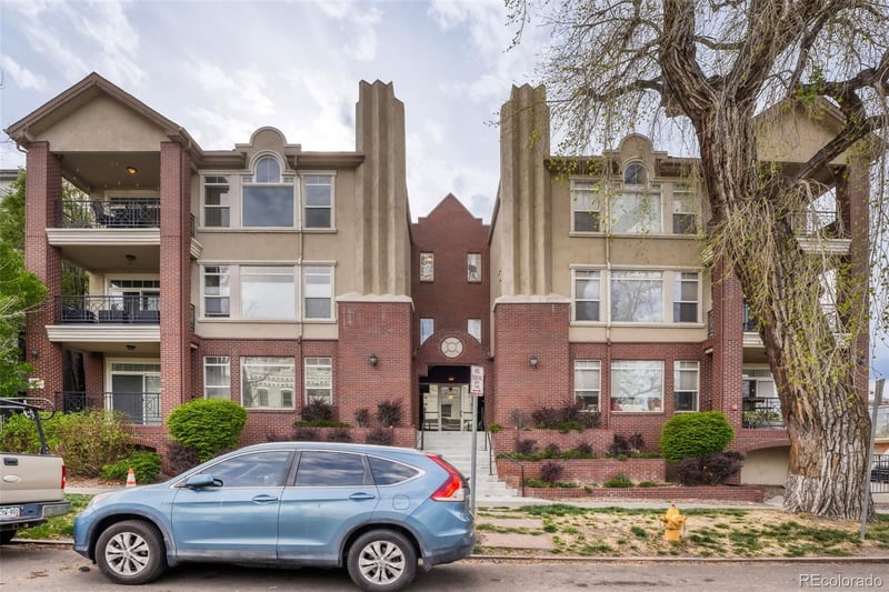 1735 N Ogden St #301, Denver, CO 80218