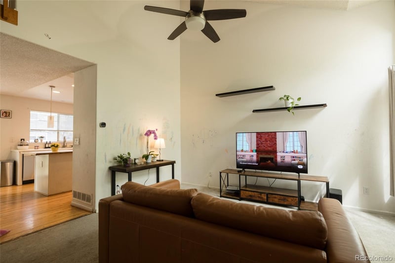 5621 S Ireland St, Centennial, CO 80015