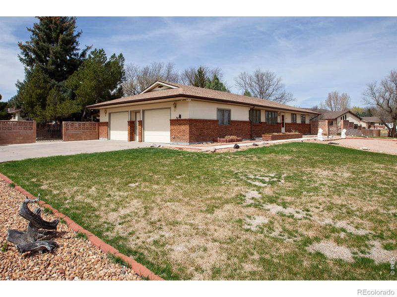 14011 Summit Dr, Sterling, CO 80751