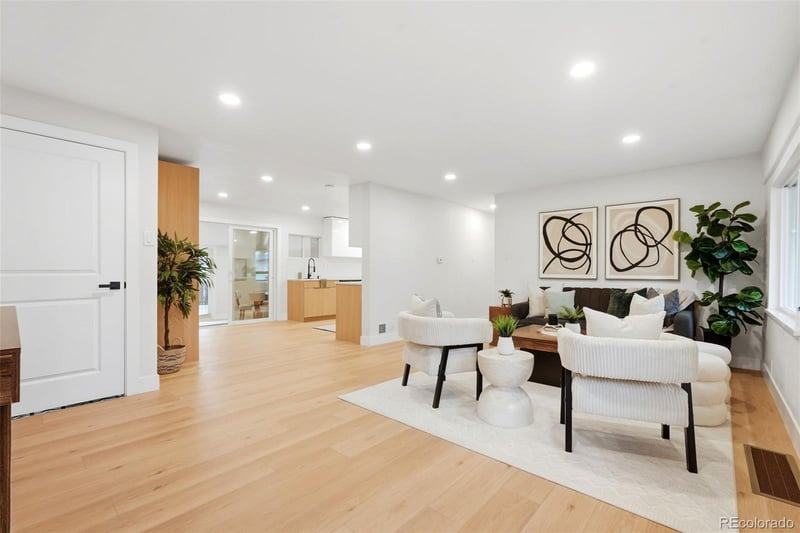 824 S Quivas St, Denver, CO 80223