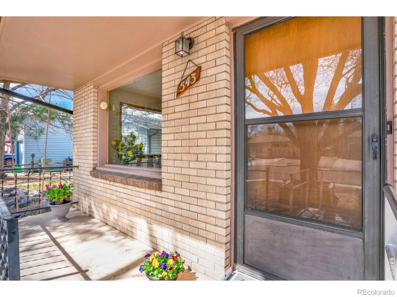 543 W 9th St, Loveland, CO 80537