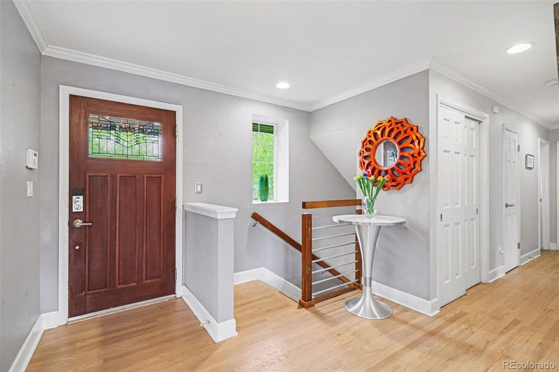 26 Lindenwood Dr, Littleton, CO 80120