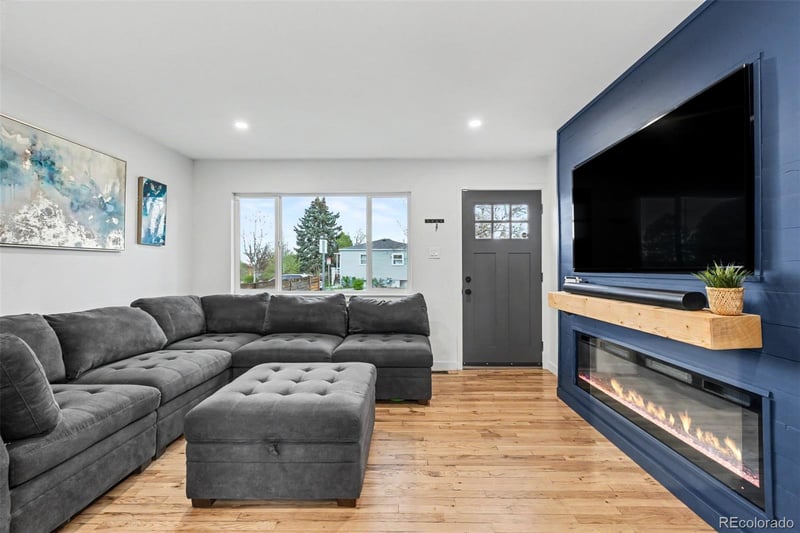 1085 N Wolff St, Denver, CO 80204