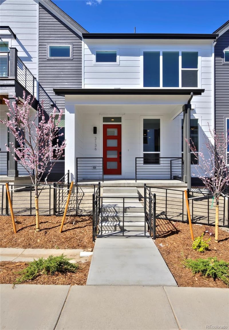 3136 W Bonfils Pl, Denver, CO 80236