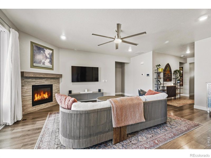 1699 Rivergate Way, Berthoud, CO 80513