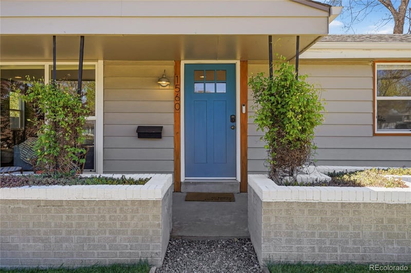 1560 W Beekman Pl, Denver, CO 80221