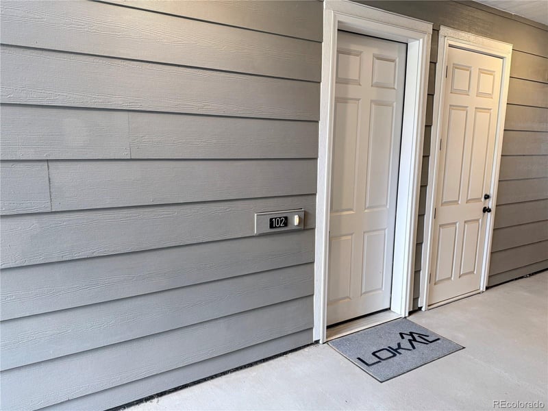 6153 N Ceylon St #9-102, Denver, CO 80249