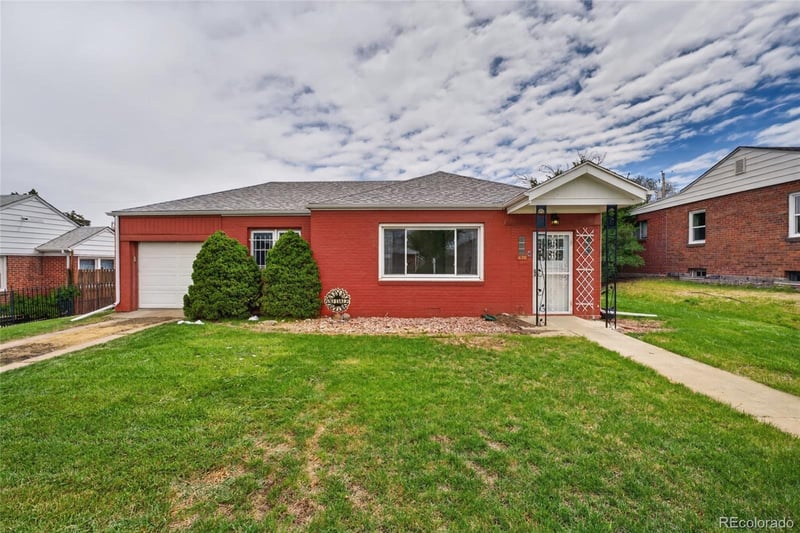 630 S Dale Ct, Denver, CO 80219
