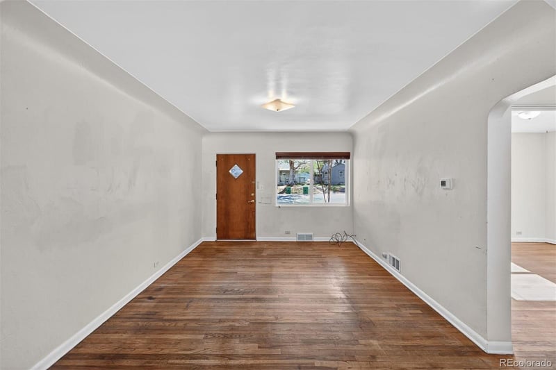 3051 S Downing St, Englewood, CO 80113