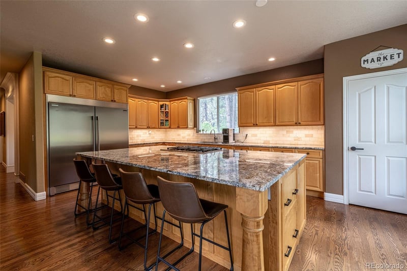 1118 Kenosha Dr, Larkspur, CO 80118