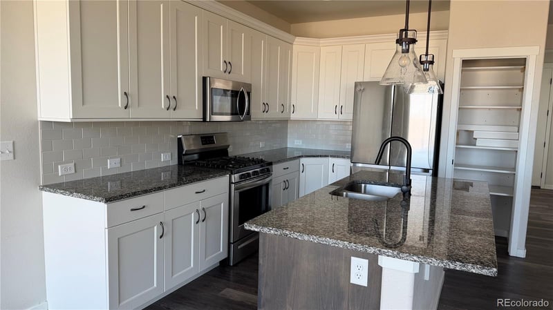 218 Cowbell Dr, Berthoud, CO 80513