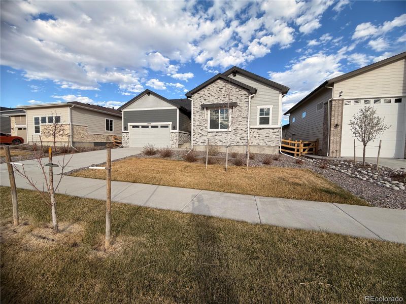 3994 Haleyville Ct, Aurora, CO 80019